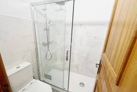 Loja Transformada em Apartamento T1 em Belas