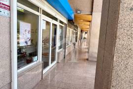 Loja Transformada em Apartamento T1 em Belas
