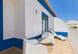 1 Bedroom apartment by the beach