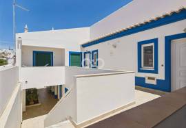 1 Bedroom apartment by the beach