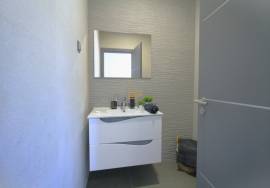 1 bedroom apartment with garage 5 min from the beaches
