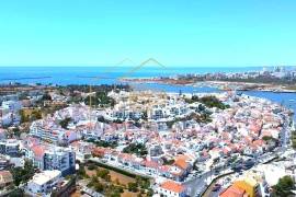 1 bedroom apartment with garage 5 min from the beaches