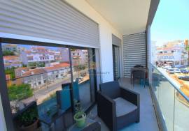 1 bedroom apartment with garage 5 min from the beaches