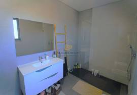 1 bedroom apartment with garage 5 min from the beaches
