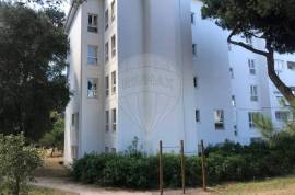 1-Bedroom Apartment – Bairro do Rosário, Cascais
Charming 1-bedroom apartment for sale in a prime location in Bairro do Rosário, Cascais