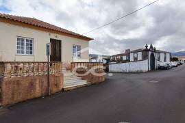 House - Lajes
