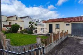House - Lajes