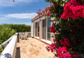Algarve - Santa Bárbara de Nexe - Villa with ocean views, terraces and gardens