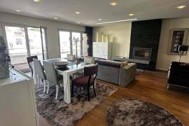 Elegant Sea View Villa with Pool in a Gated Community – Parede