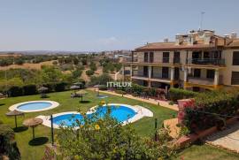 Stylish 2-Bedroom, 2-Bathroom Apartment in the Prestigious Las Encinas Community – Costa Esuri, Ayamonte