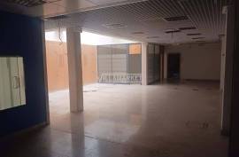 Commercial bank store with 420 m², located in a central and consolidated area of the village of Portel, Évora- Alentejo