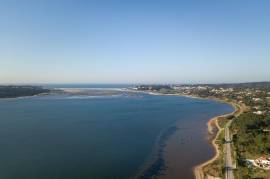 3-Bed Villa for sale in central Foz do Arelho | Silver Coast Portugal