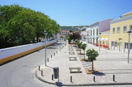 3-Bed Villa for sale in central Foz do Arelho | Silver Coast Portugal