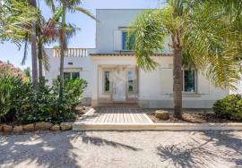 Charming Coastal Estate: Two Independent Villas in Tavira’s Countryside Charming Coastal Estate: Two Independent Villas in Tavira’s Countryside