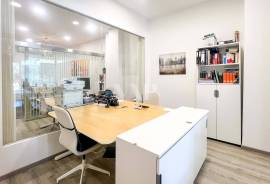 Shop for Sale near Vilamoura Marina