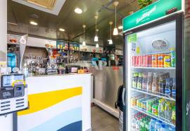 TRESPASSE - Commercial Space for Restaurants on the Quarteira Boardwalk
