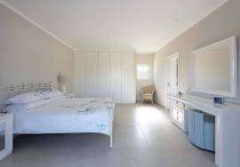 Stunning 5 bed Golf villa with amazing views