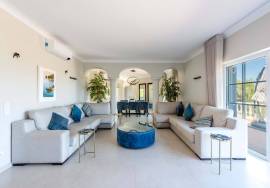Stunning 5 bed Golf villa with amazing views