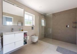 Stunning 5 bed Golf villa with amazing views