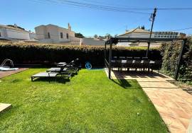 Detached 3+2 Bedroom Villa in Vilamoura – Comfort, Elegance and Excellent Location