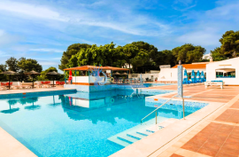 1 bedroom apartment located in Albufeira Jardim 400m from the center of Albufeira
