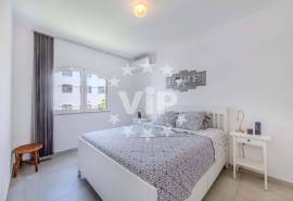 VILAMOURA- CENTRE - TWO BEDROOM APARTMENT - SWIMMING POOL-