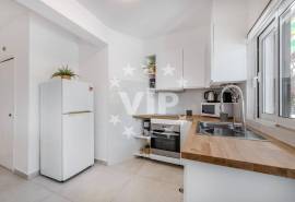 VILAMOURA- CENTRE - TWO BEDROOM APARTMENT - SWIMMING POOL-