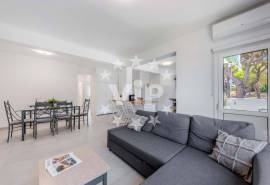 VILAMOURA- CENTRE - TWO BEDROOM APARTMENT - SWIMMING POOL-