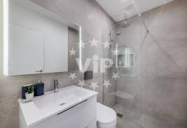 VILAMOURA- CENTRE - TWO BEDROOM APARTMENT - SWIMMING POOL-