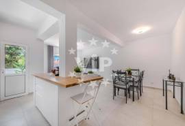 VILAMOURA- CENTRE - TWO BEDROOM APARTMENT - SWIMMING POOL-