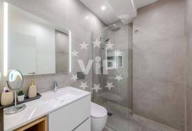 VILAMOURA- CENTRE - TWO BEDROOM APARTMENT - SWIMMING POOL-