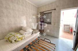 OLHÃO - HOUSE - 3 BEDROOMS - TERRACE - BAIXA