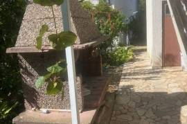 Excellent 6 Bed House For Sale in Poljice