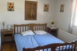 Excellent 6 Bed House For Sale in Poljice