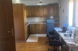 Excellent 6 Bed House For Sale in Poljice