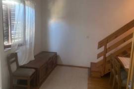 Excellent 6 Bed House For Sale in Poljice