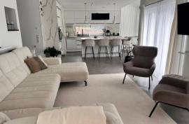 Luxury 5 Bed House For Sale in Waldkappel