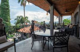 Luxury 4 Bed Lake View Villa For Sale In Ajijic