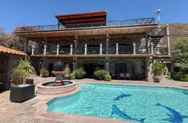 Luxury 4 Bed Lake View Villa For Sale In Ajijic