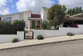 Stunning 3 Bed Bungalow For sale in Tala Paphos