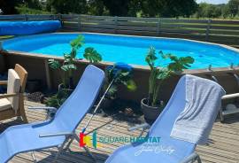2 House Estate For Sale In Ombrée d’Anjou