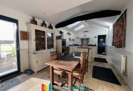 2 House Estate For Sale In Ombrée d’Anjou