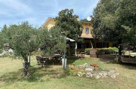 Luxury 12 Bed Estate for Sale In Tavullia