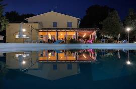 Luxury 12 Bed Estate for Sale In Tavullia