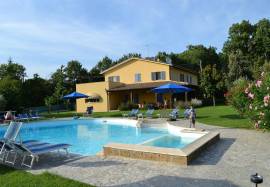 Luxury 12 Bed Estate for Sale In Tavullia
