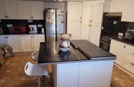 Excellent 4 Bed House For Sale in Riba-roja d’Ebre Tarragona