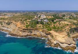 Frontline Villa with Panoramic Ocean Views in Cama da Vaca