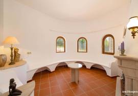 Frontline Villa with Panoramic Ocean Views in Cama da Vaca