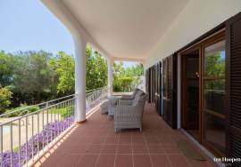 Frontline Villa with Panoramic Ocean Views in Cama da Vaca