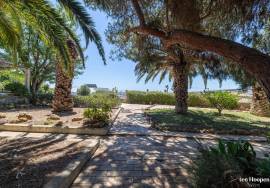 Plot with 1783sqm and excellent views -  for Luxury Villa in Meia Praia, Lagos